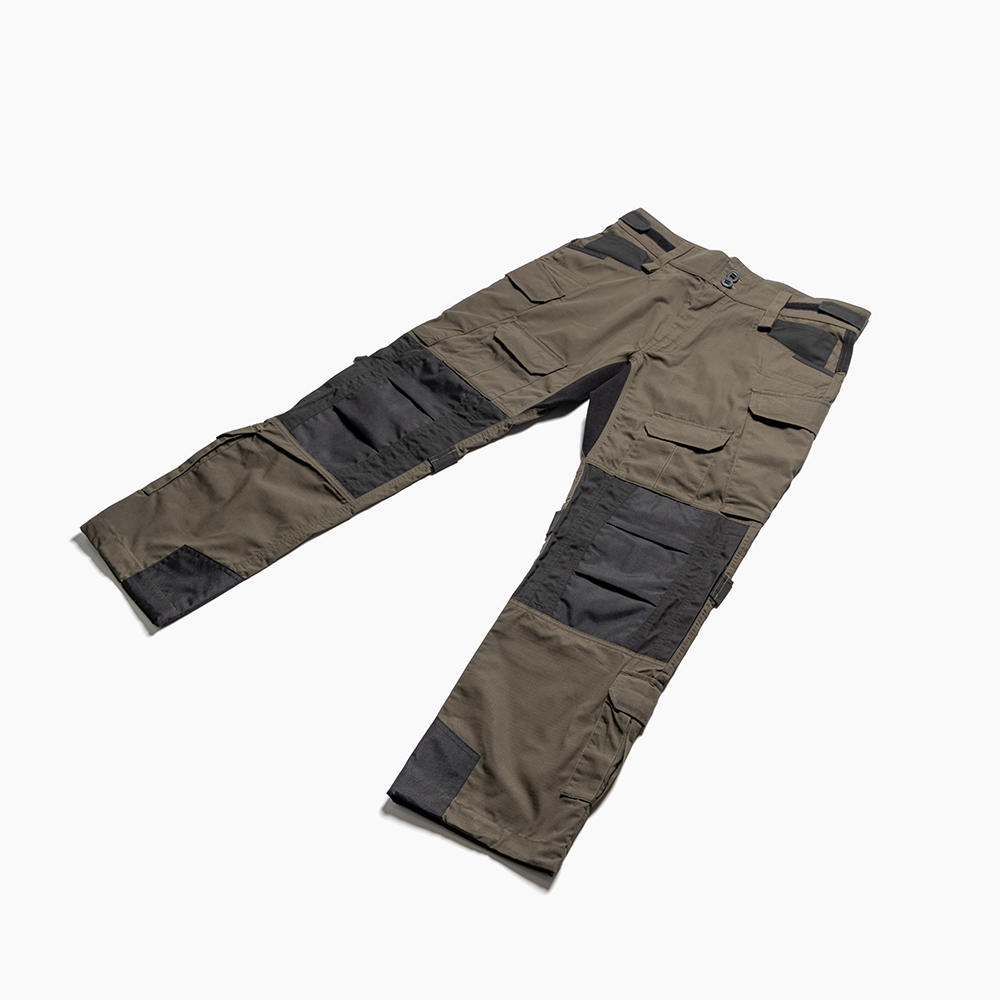 The Evader Pants - Image 10
