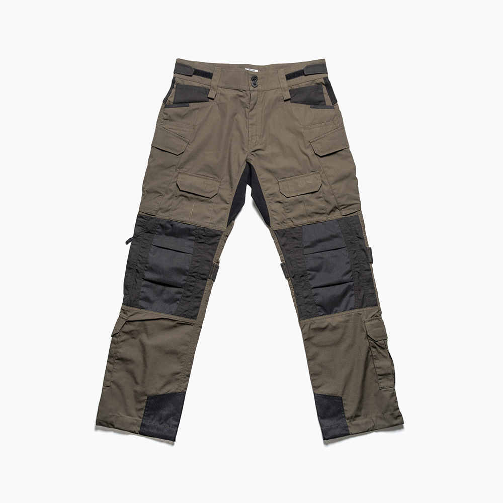 The Evader Pants - Image 11