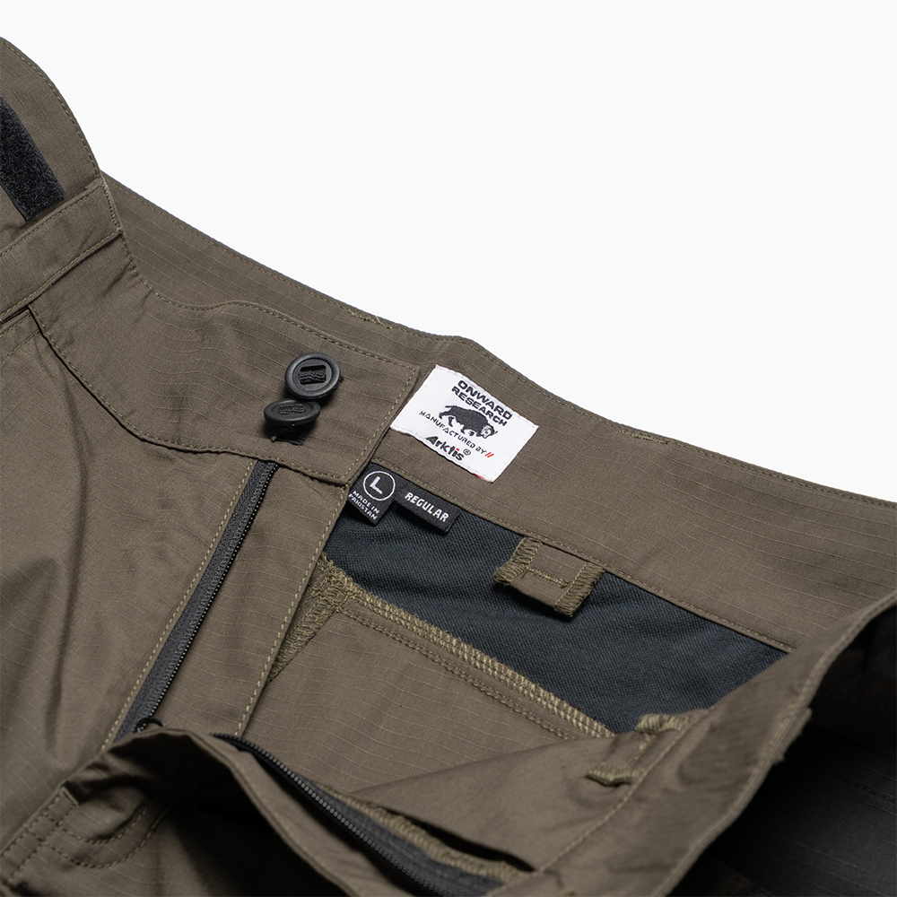 The Evader Pants - Image 12